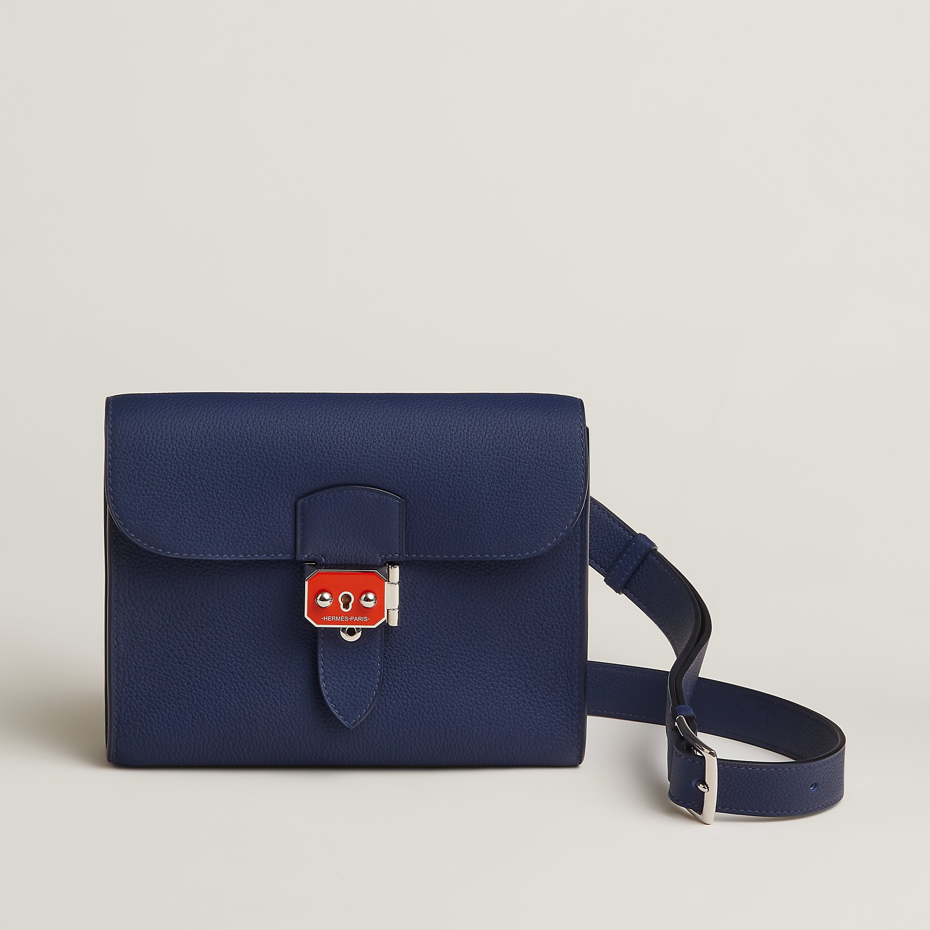 Sac a depeches 21 laque bag