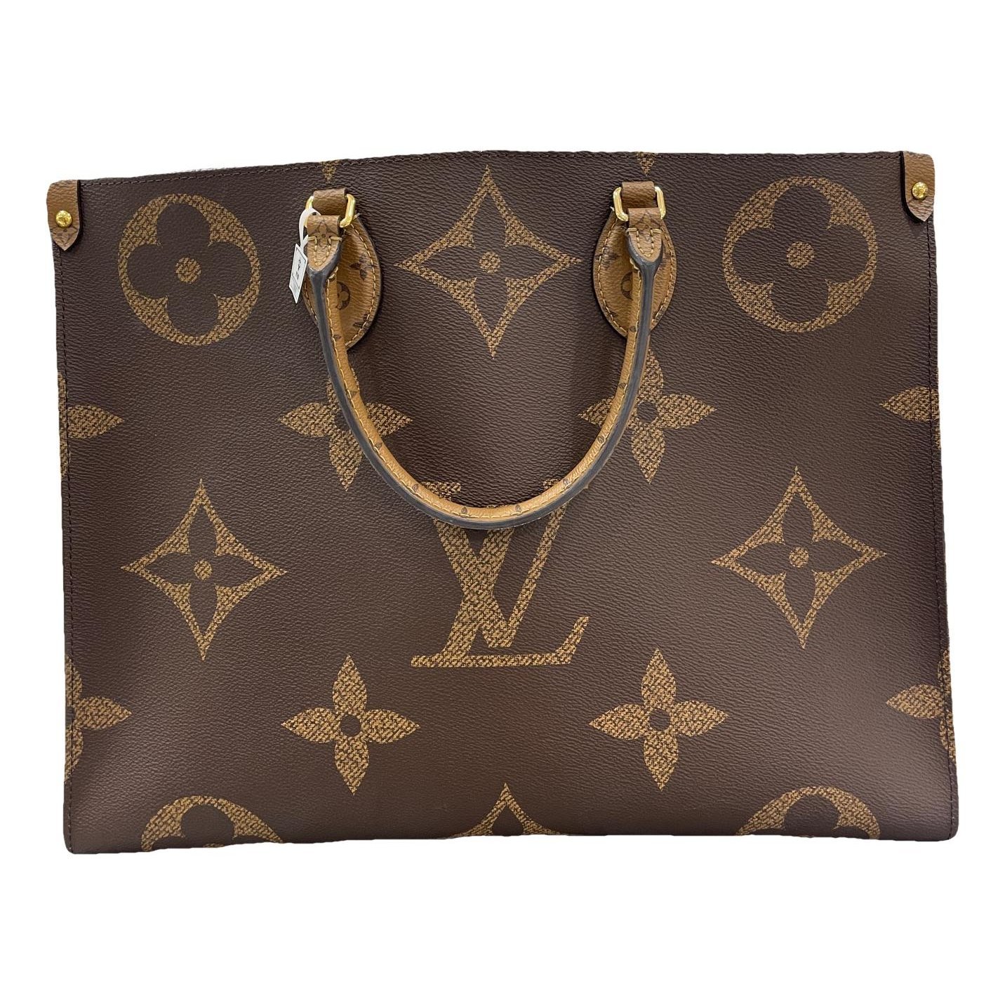 Onthego leather handbag