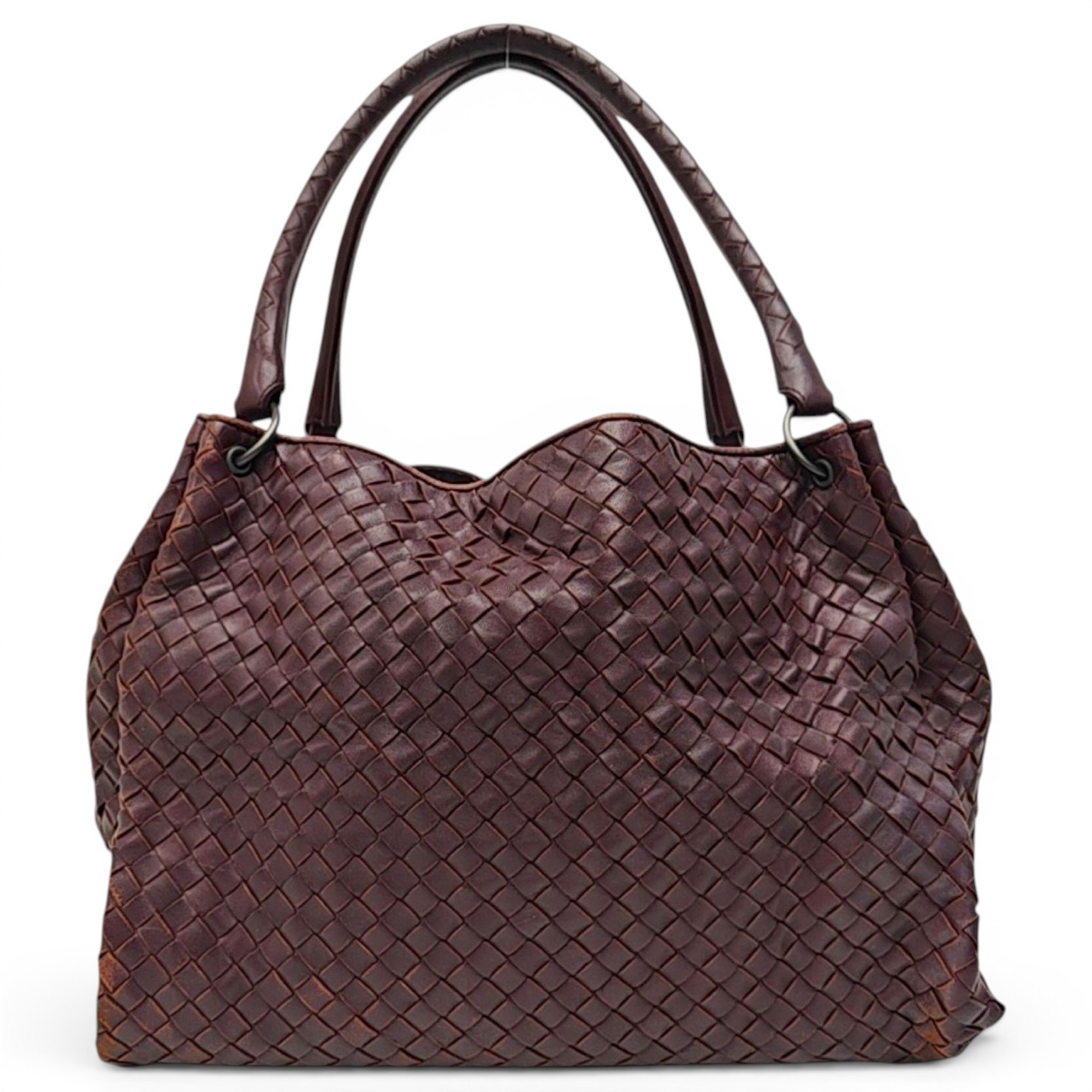 Veneta leather handbag