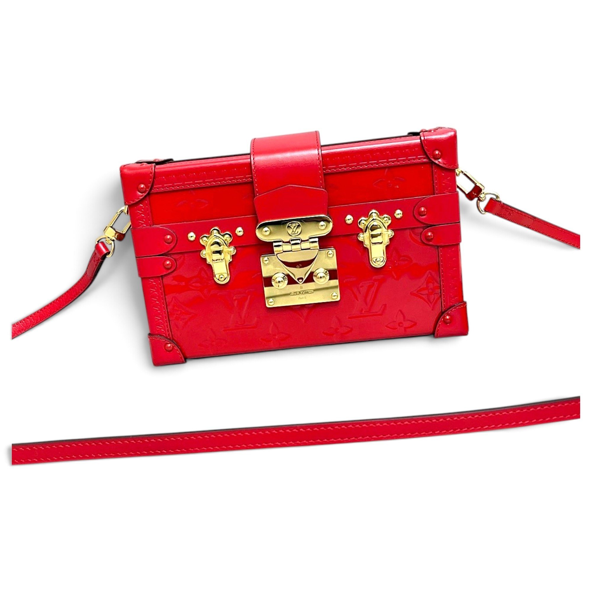 Petite Malle patent leather handbag