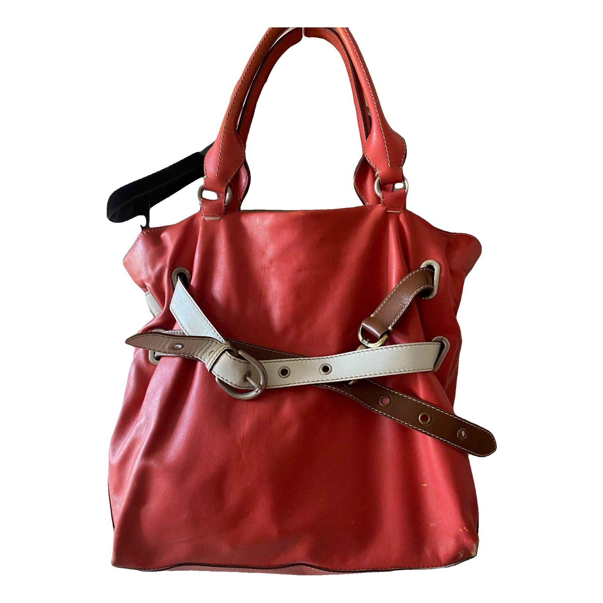 Leather handbag
