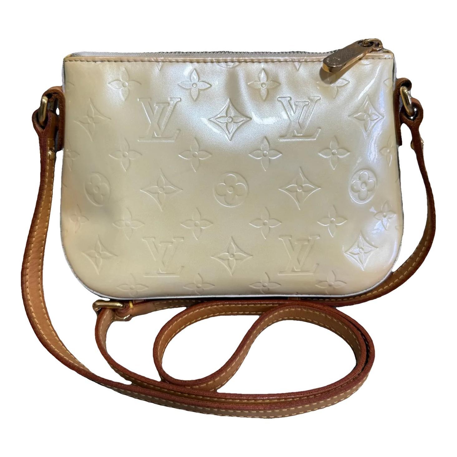 Patent leather crossbody bag