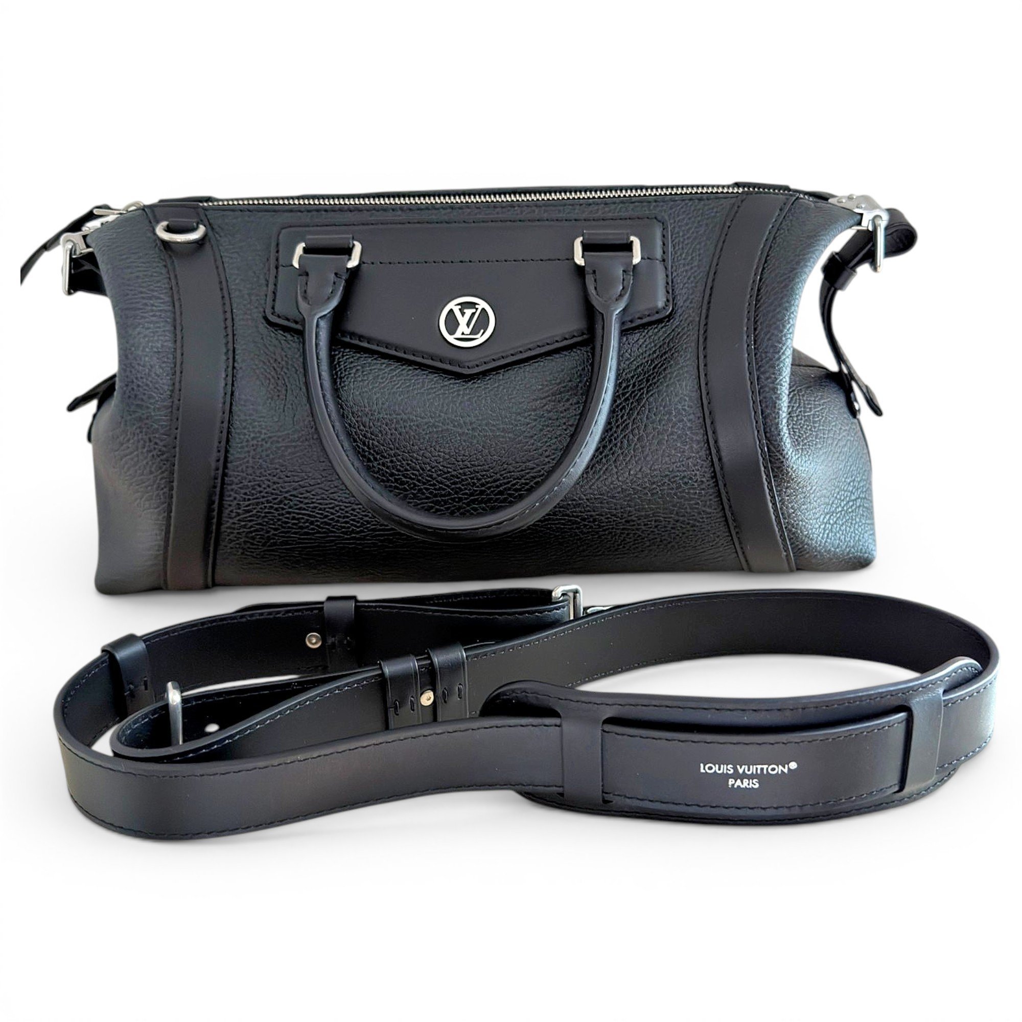 Leather bag