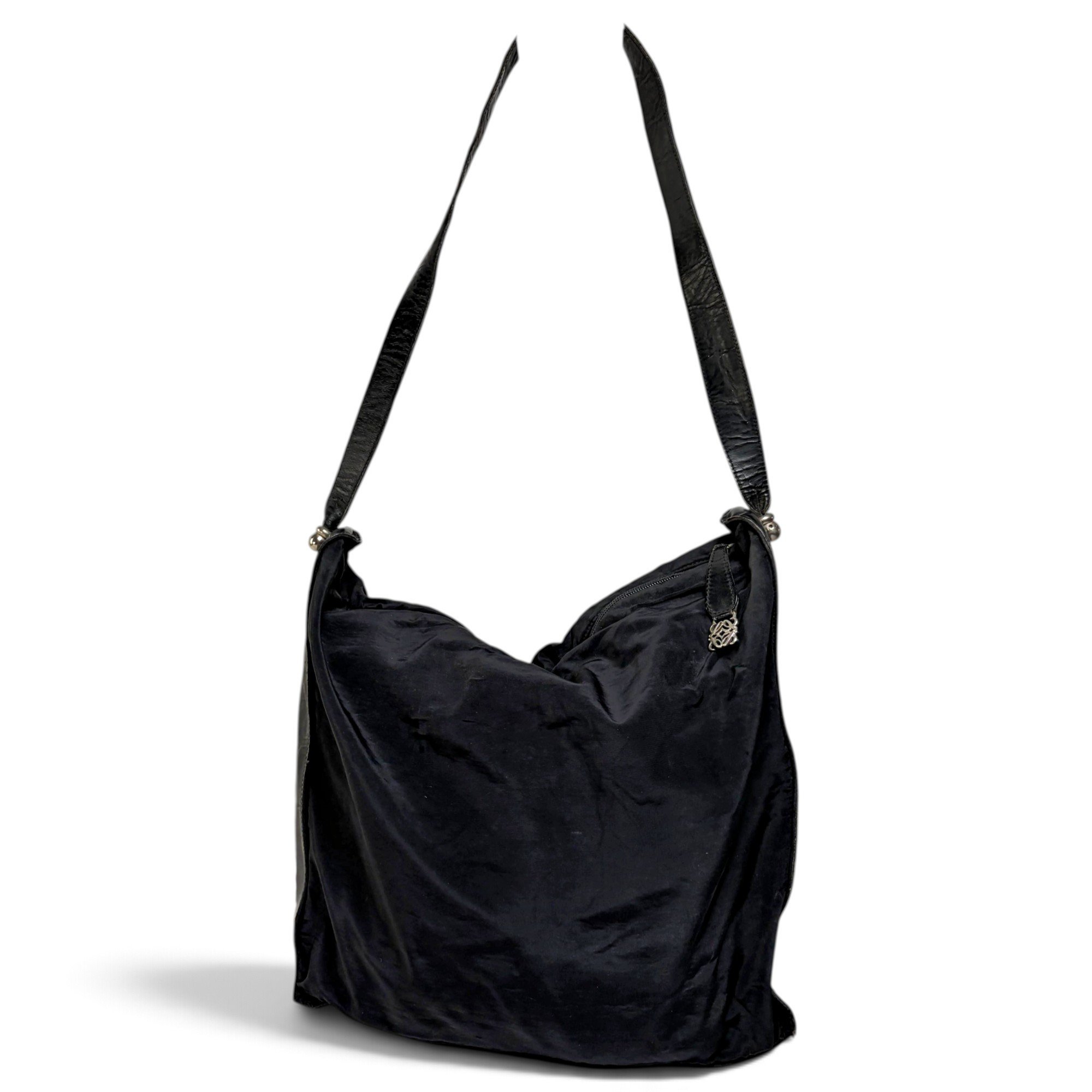 Puzzle handbag
