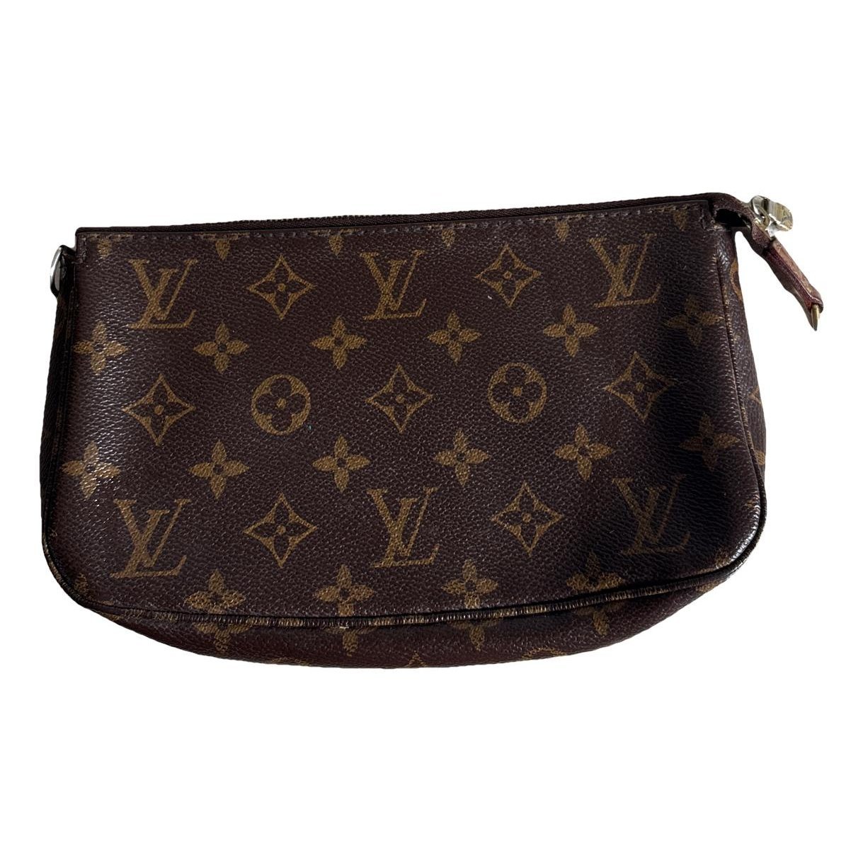 Leather clutch bag
