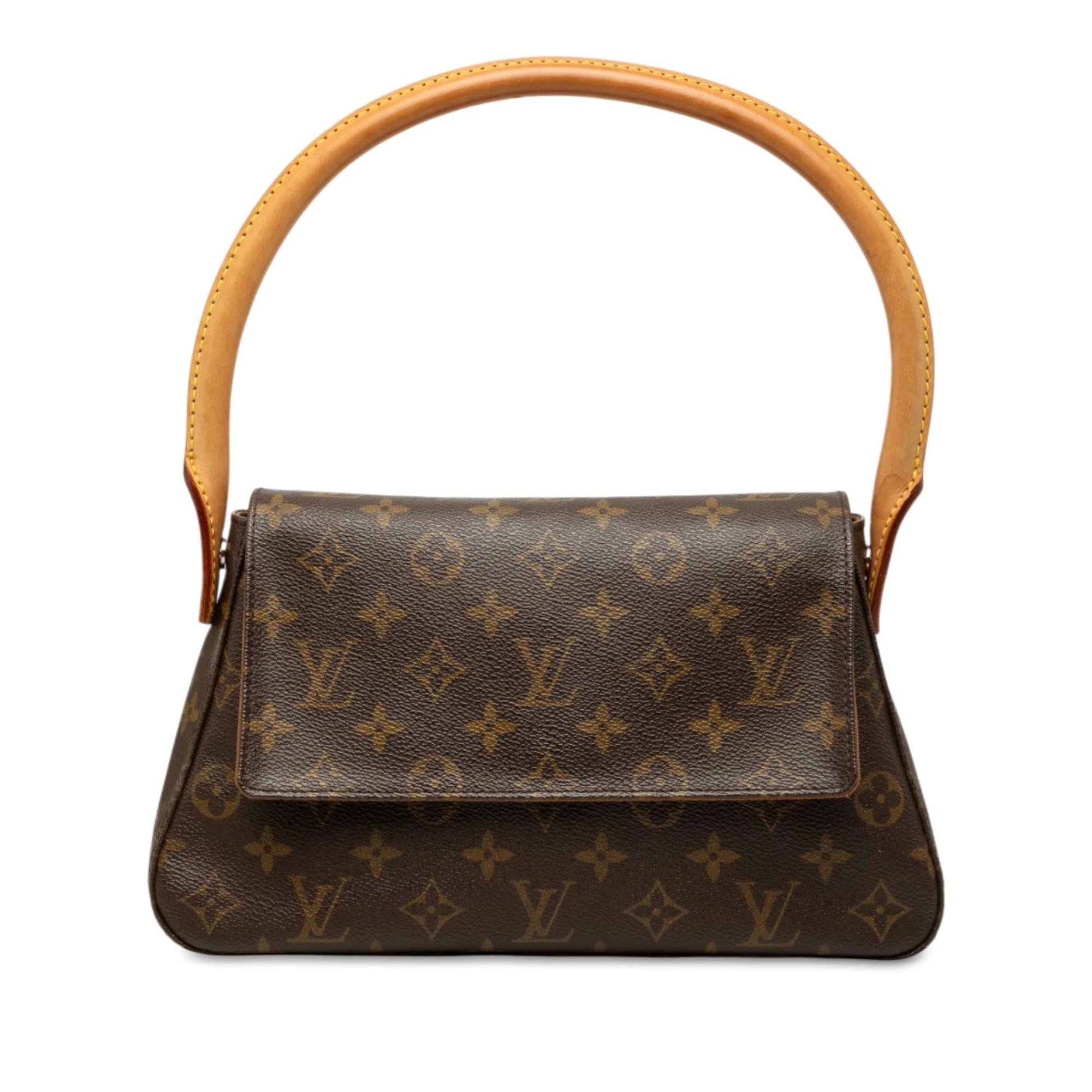 Looping leather handbag