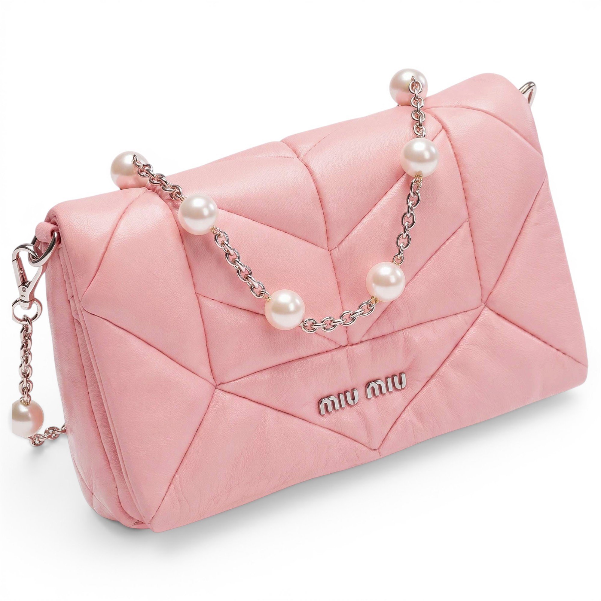 Matelassé leather handbag