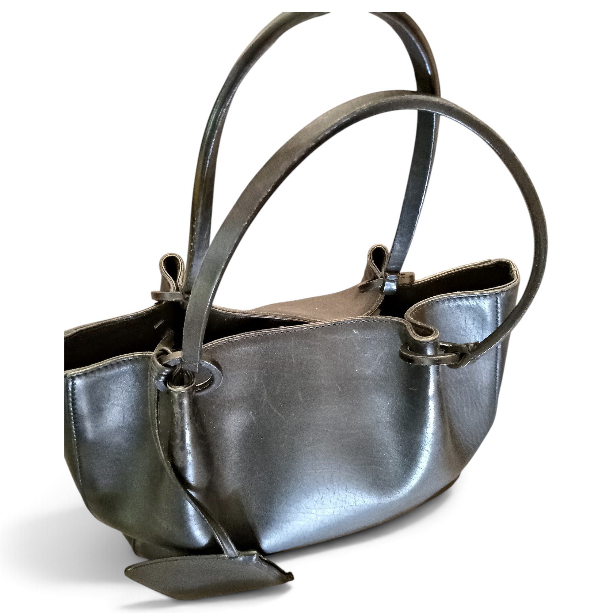 Leather handbag