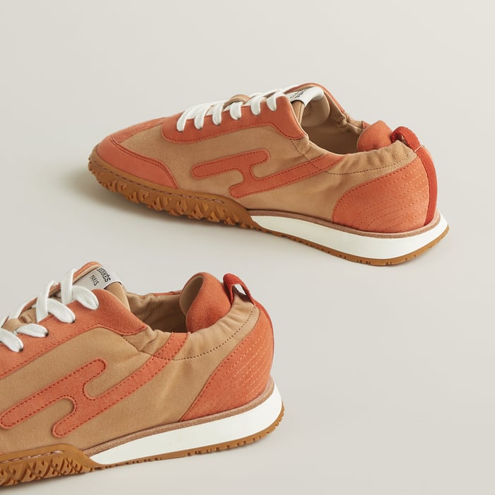 Jet Sneaker