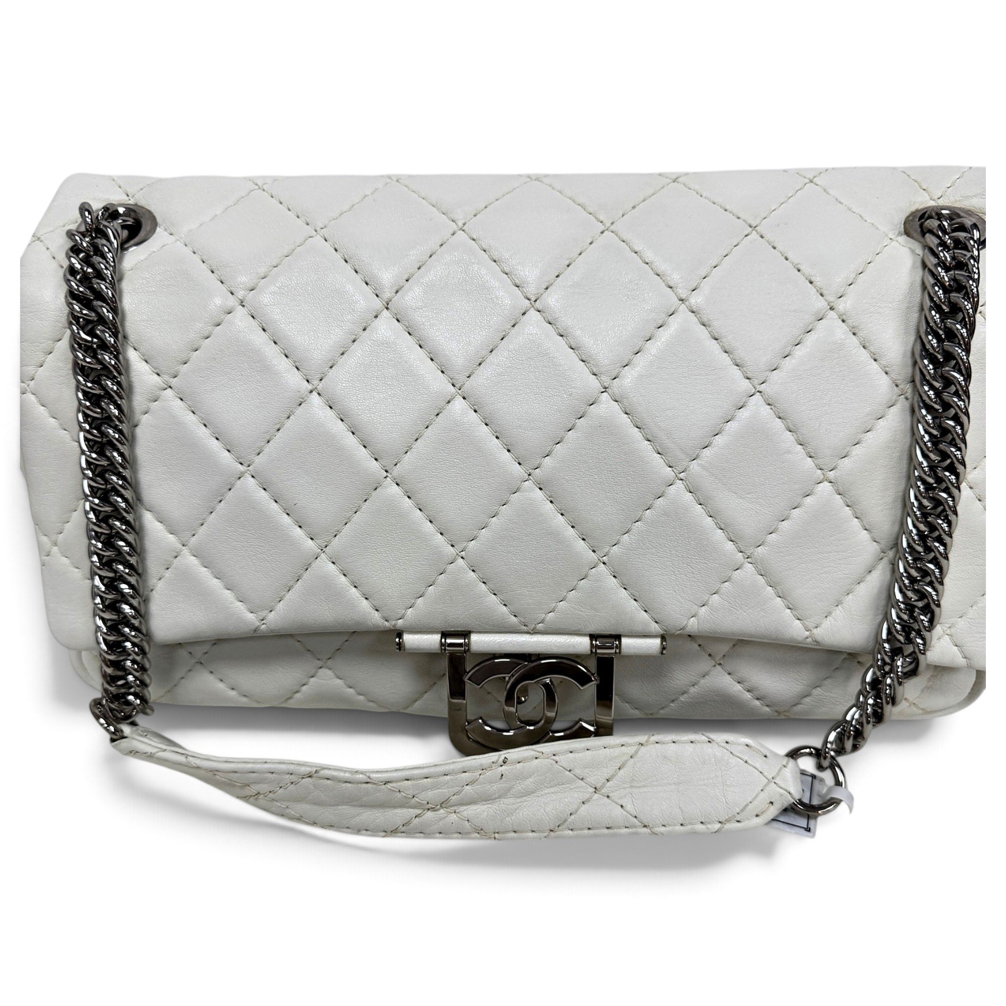 Timeless/Classique leather crossbody bag