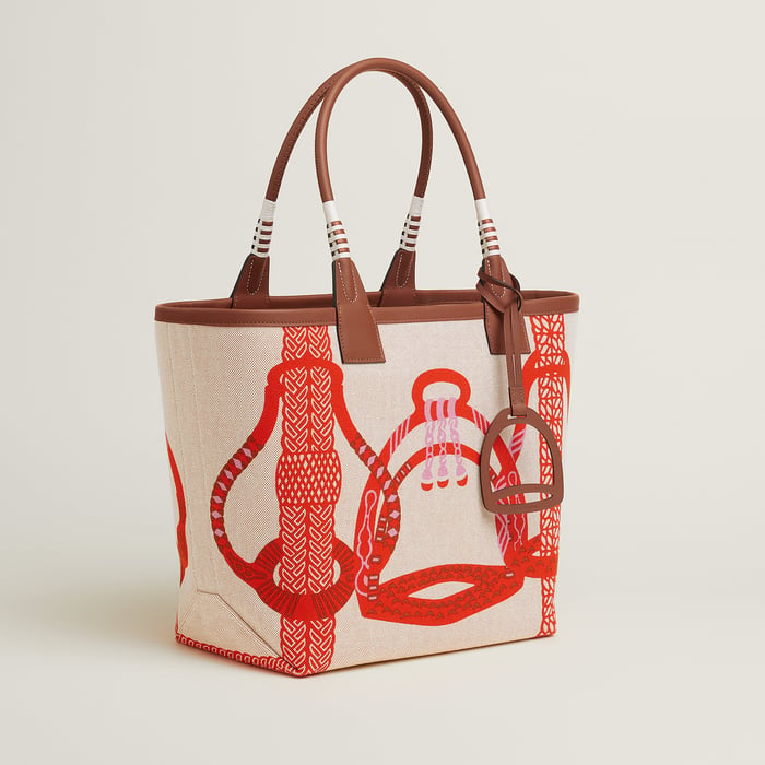 Steeple 28 Bag