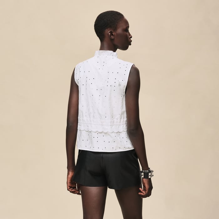 Blanc Sleeveless Embroidered Blouse