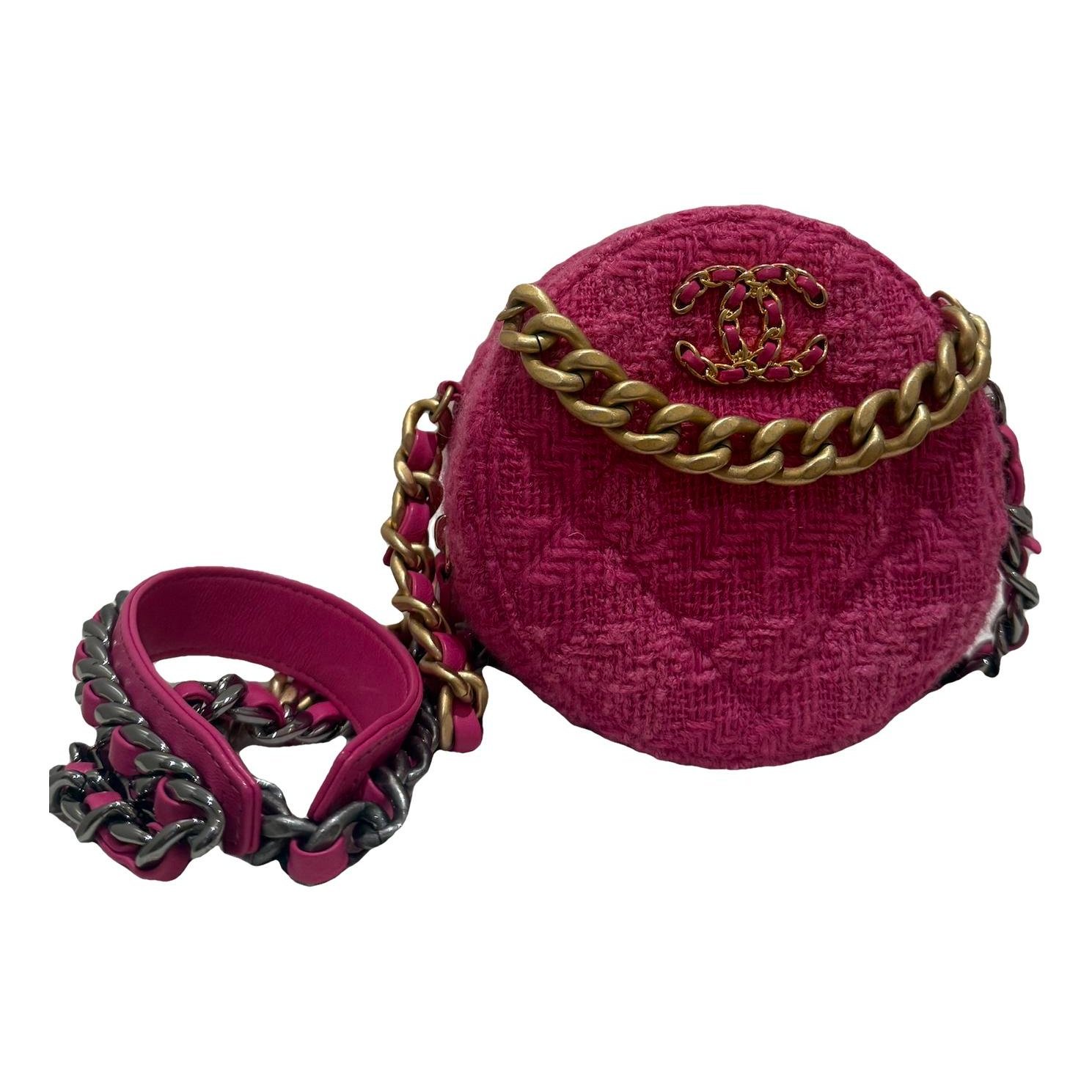 Chanel 19 wool crossbody bag