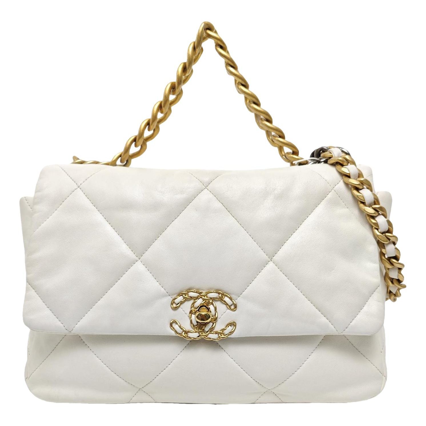 Chanel 19 handbag