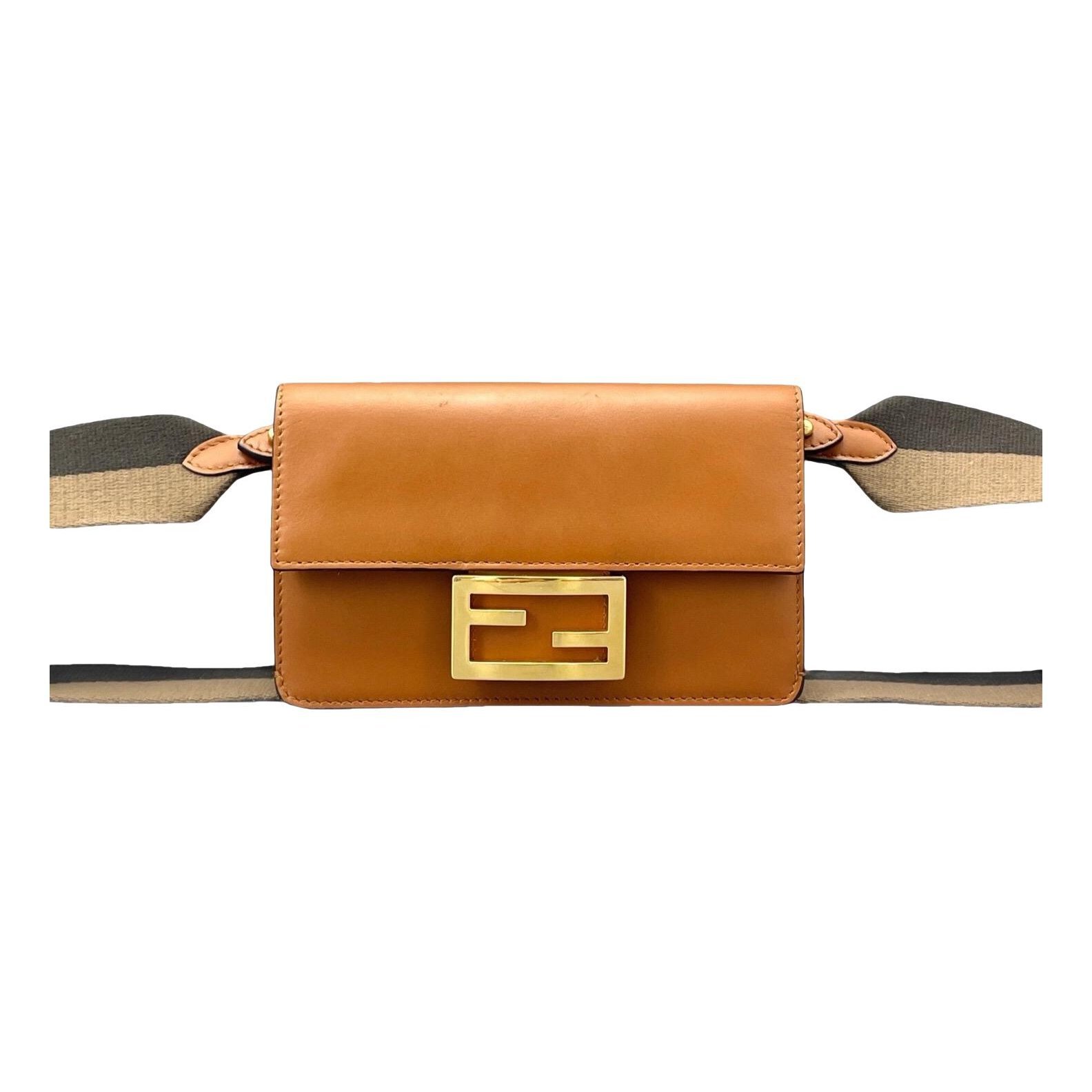 Baguette leather handbag