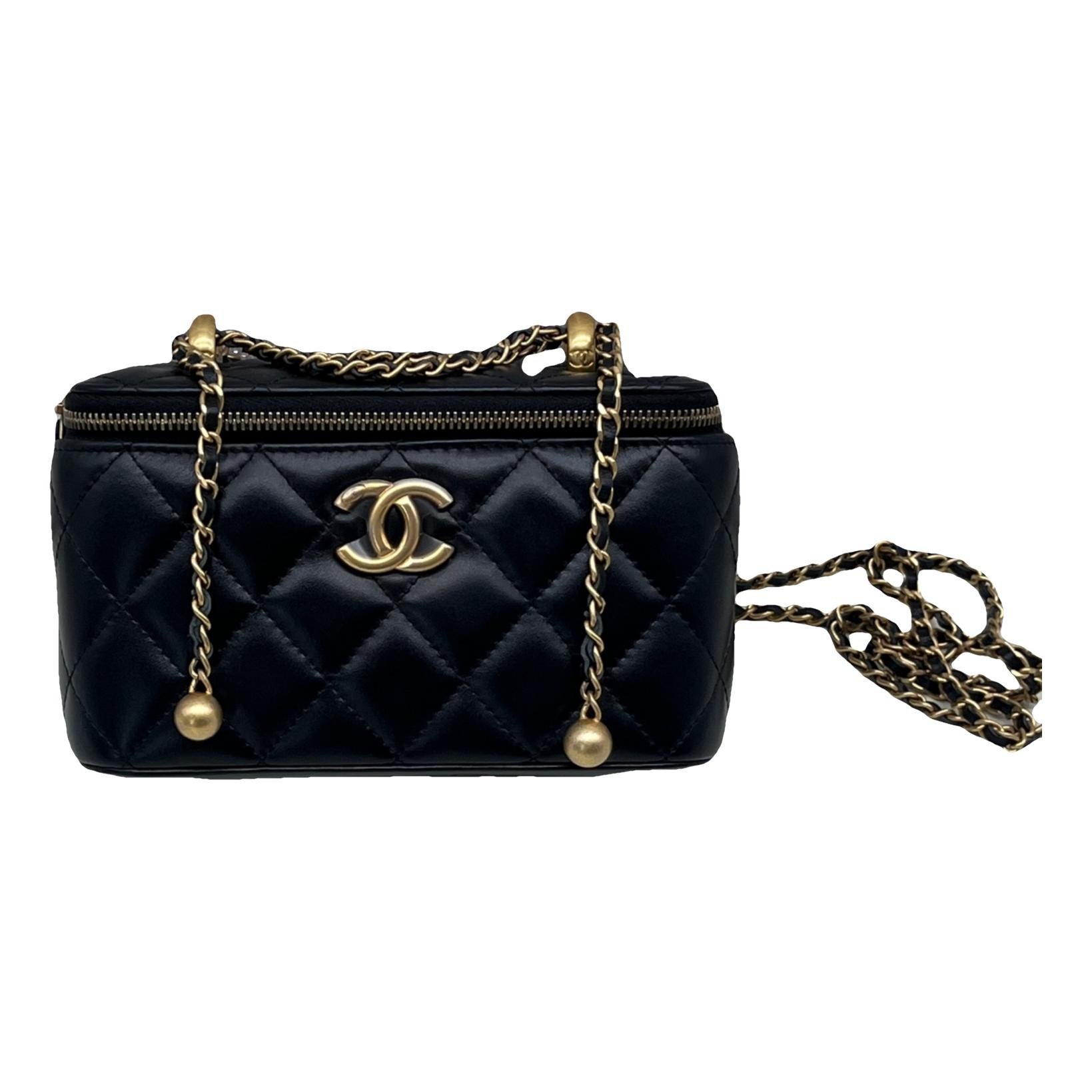 Trendy CC Vanity leather handbag