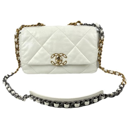 Chanel 19 leather handbag