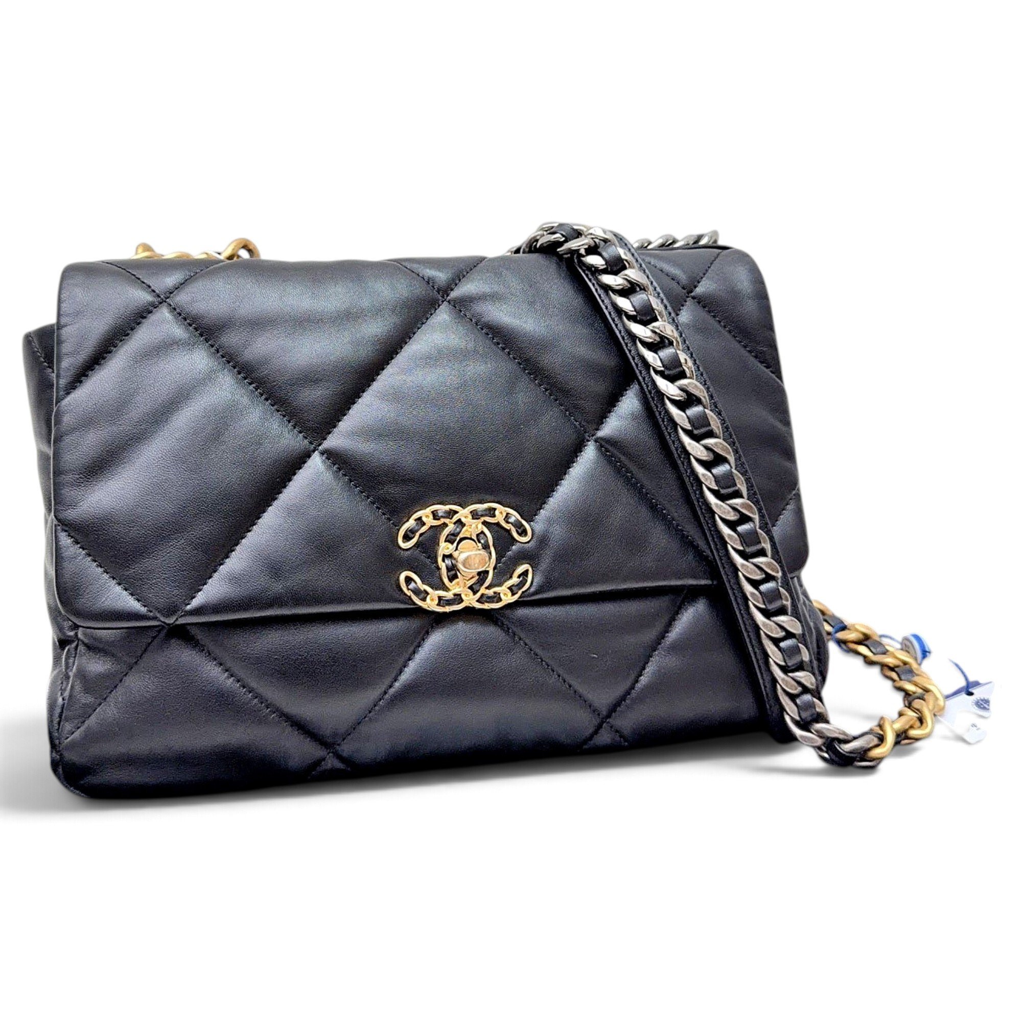 Chanel 19 leather handbag