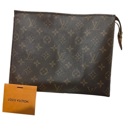 Leather clutch bag