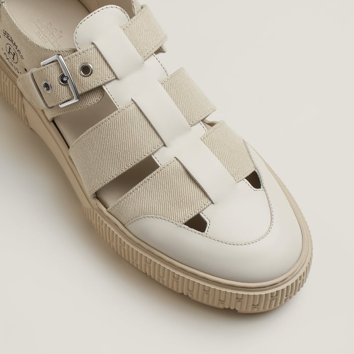 Item Sandal