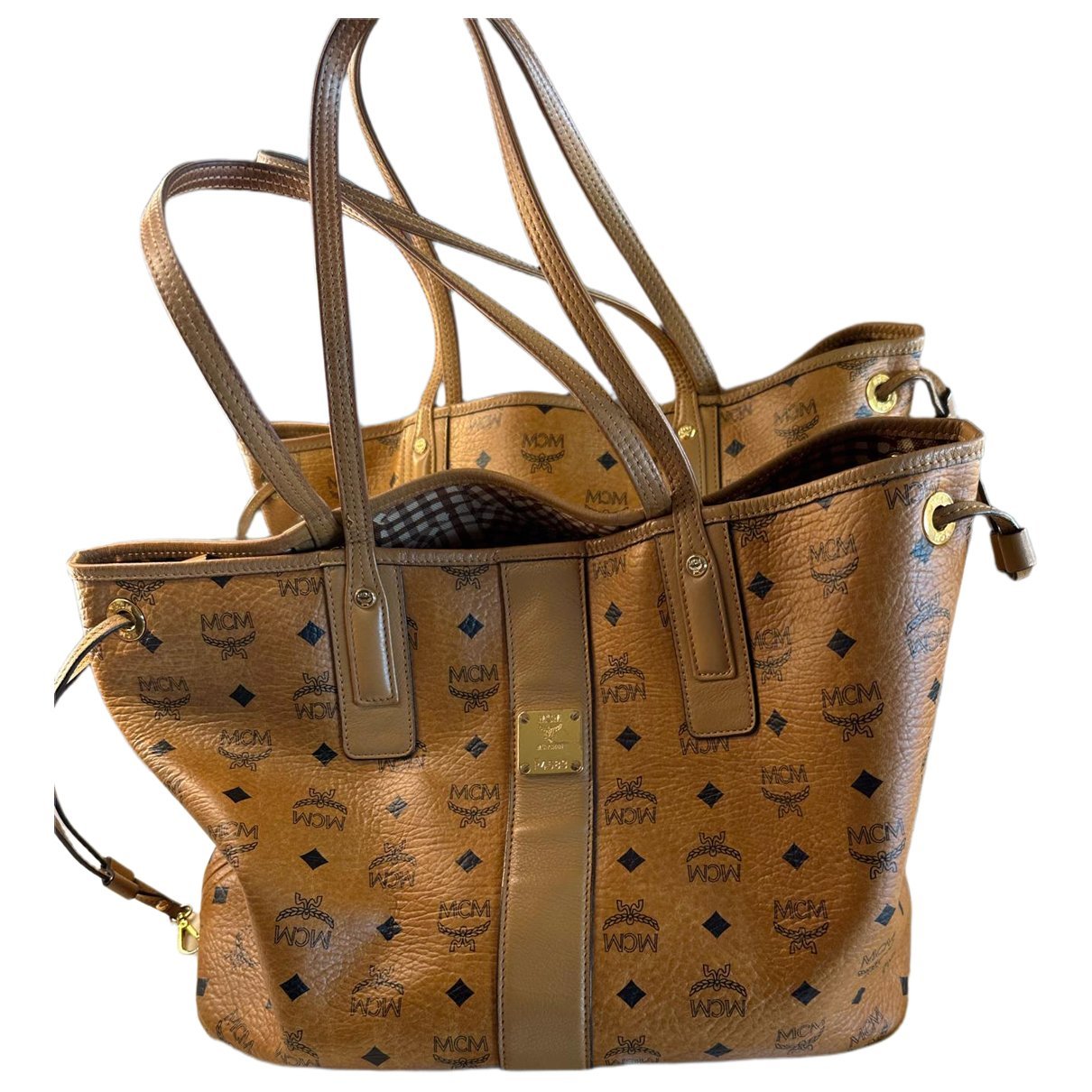 Leather tote