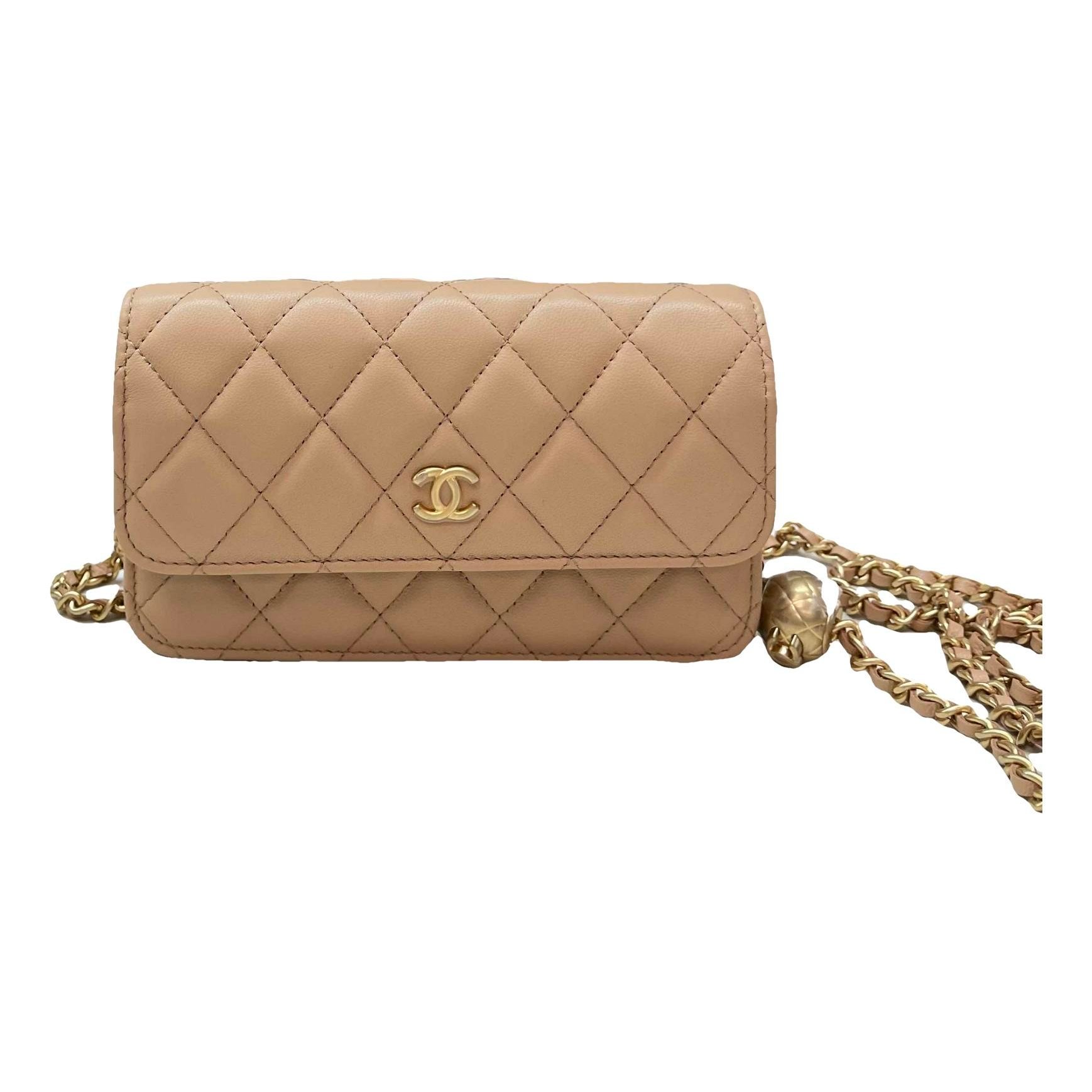 Wallet On Chain Timeless/Classique leather crossbody bag