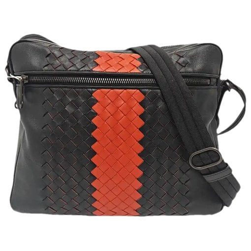 Leather crossbody bag