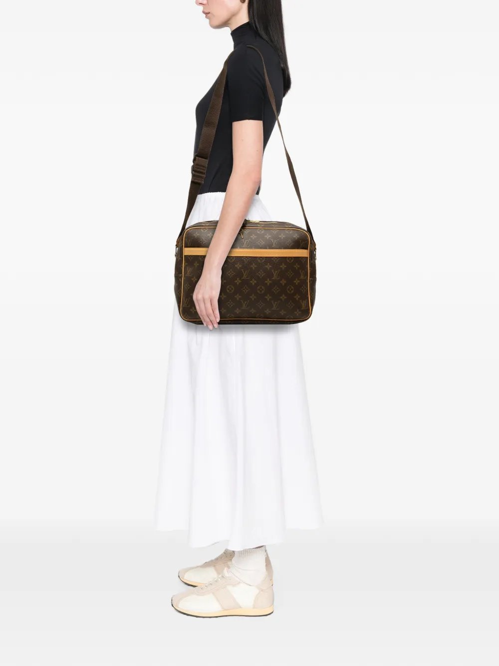 Louis Vuitton 2001 Monogram Reporter GM crossbody bag