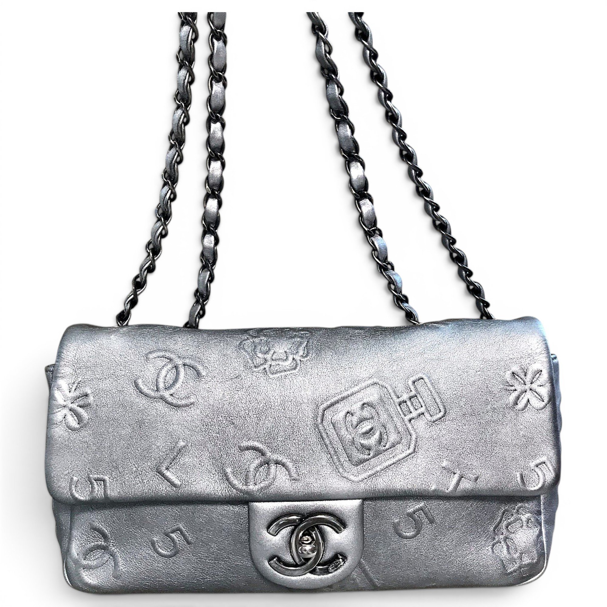 Timeless/Classique leather crossbody bag