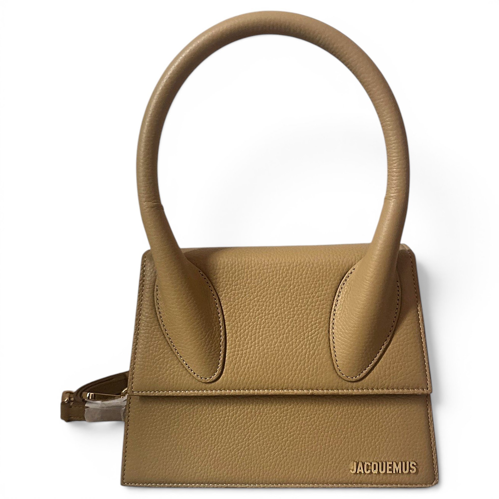 Le Grand Chiquito leather handbag