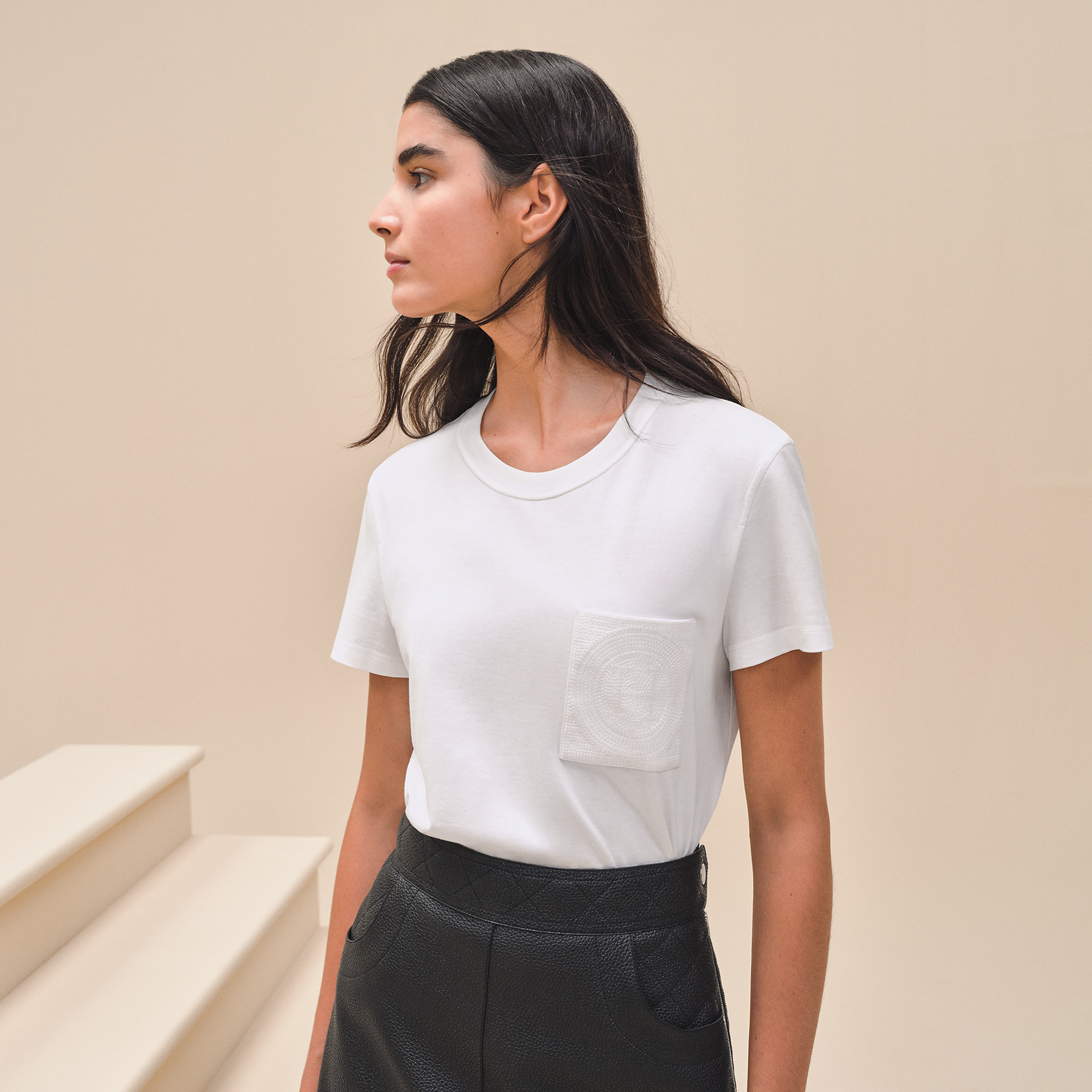 Embroidered pocket t-shirt