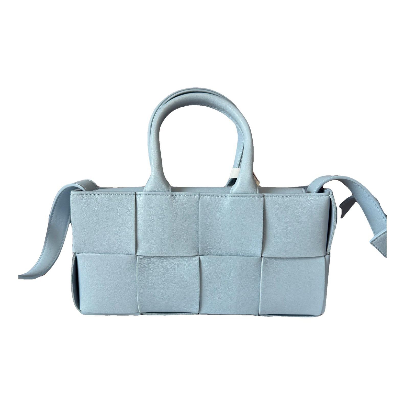 Arco leather handbag
