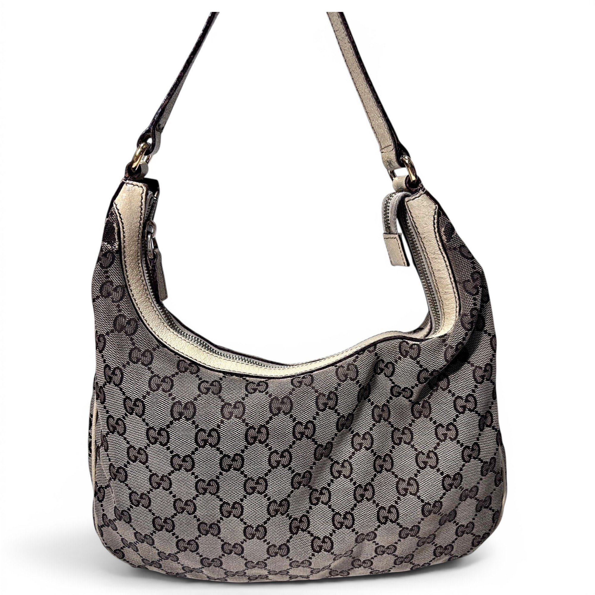 Hobo leather handbag