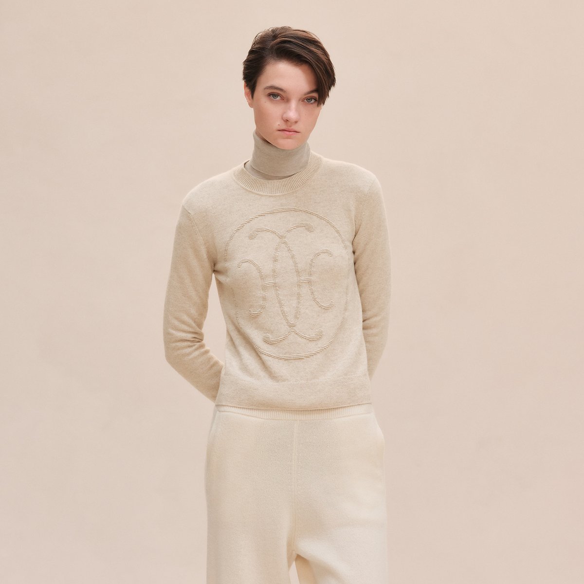 Beige Naturel Cashmere "H Lift" Long-sleeve Sweater