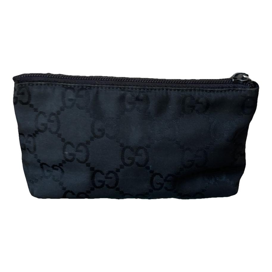 Cloth clutch bag