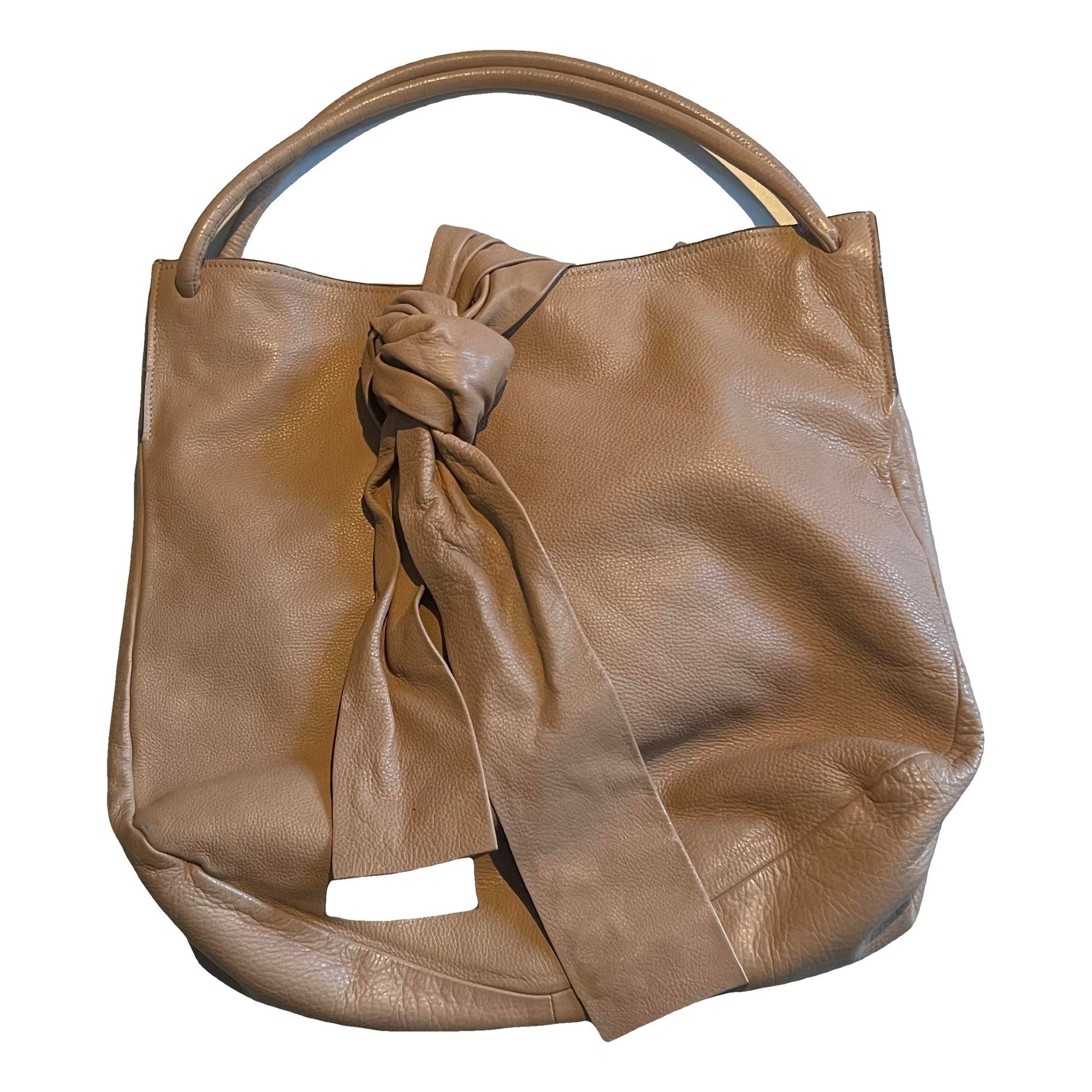 Leather handbag