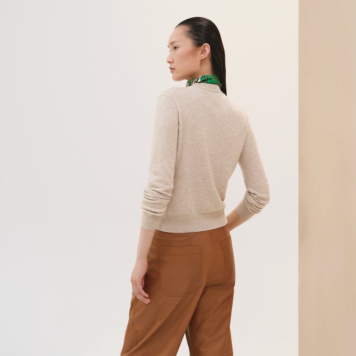 Beige Naturel Cashmere "H Lift" Long-sleeve Sweater