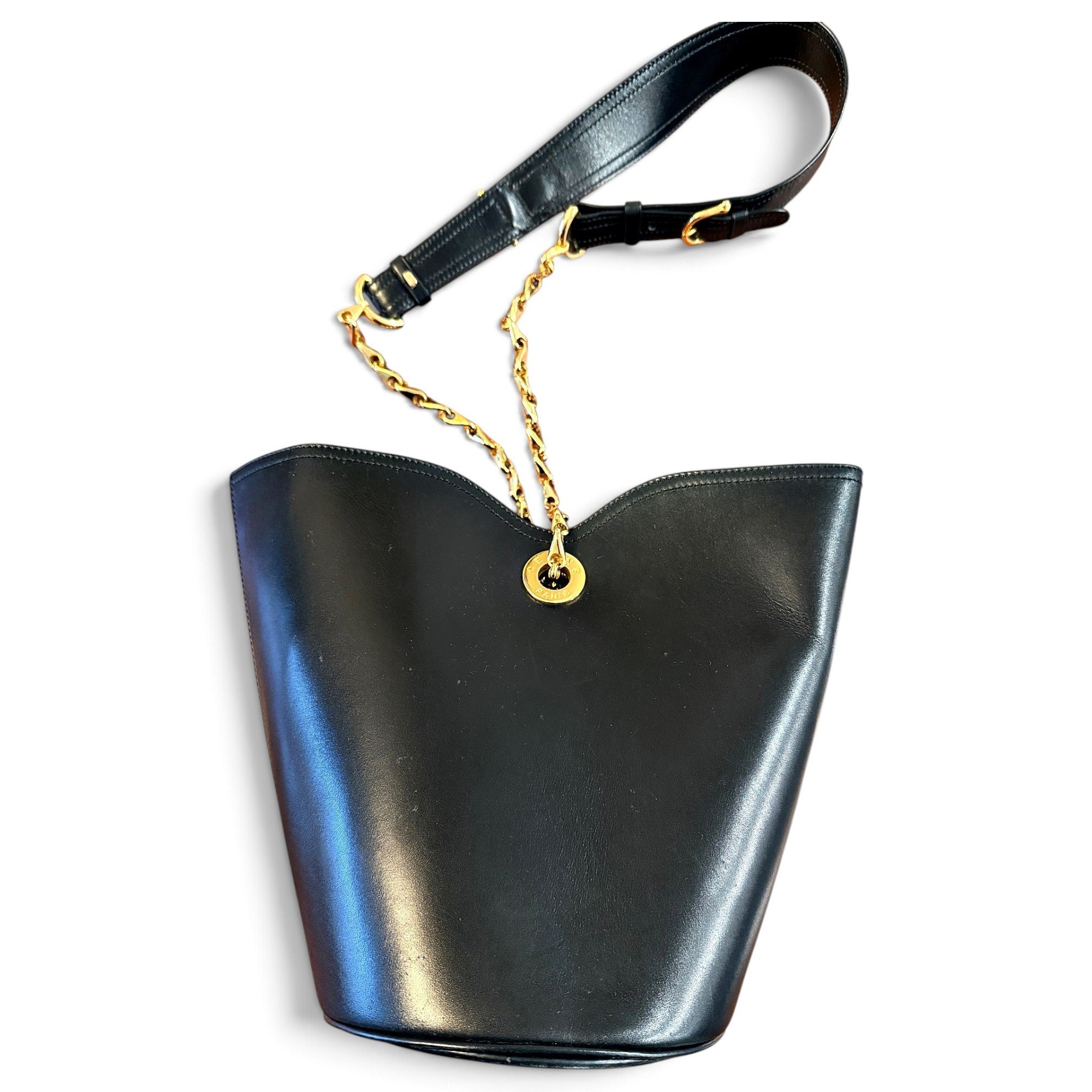 Leather handbag