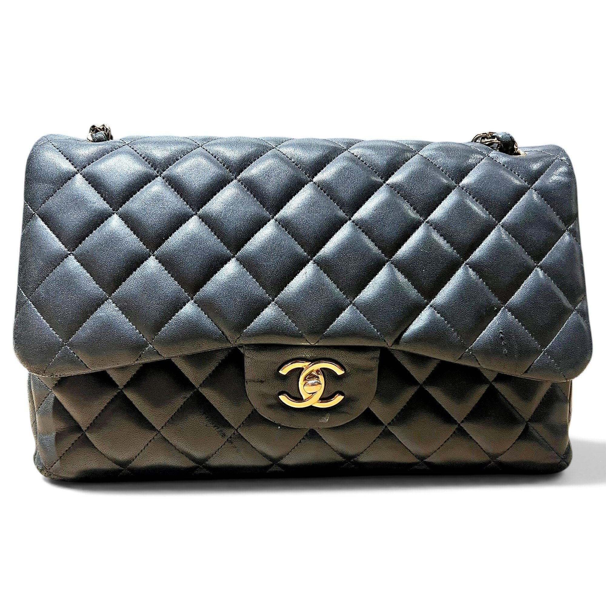 Timeless/Classique leather crossbody bag