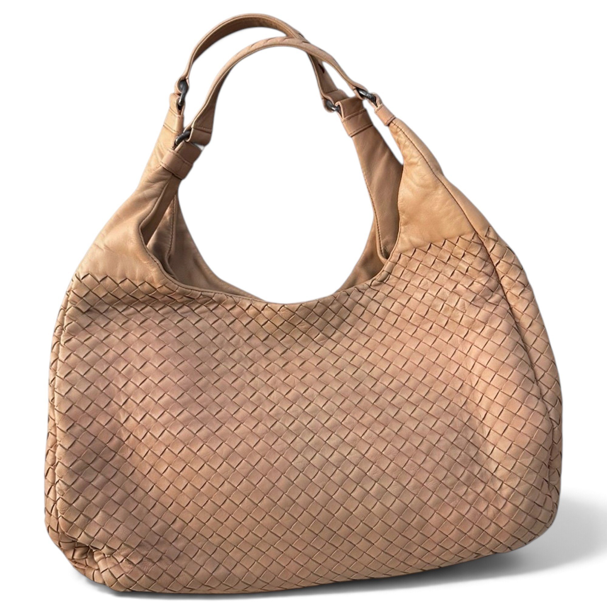 Veneta leather handbag