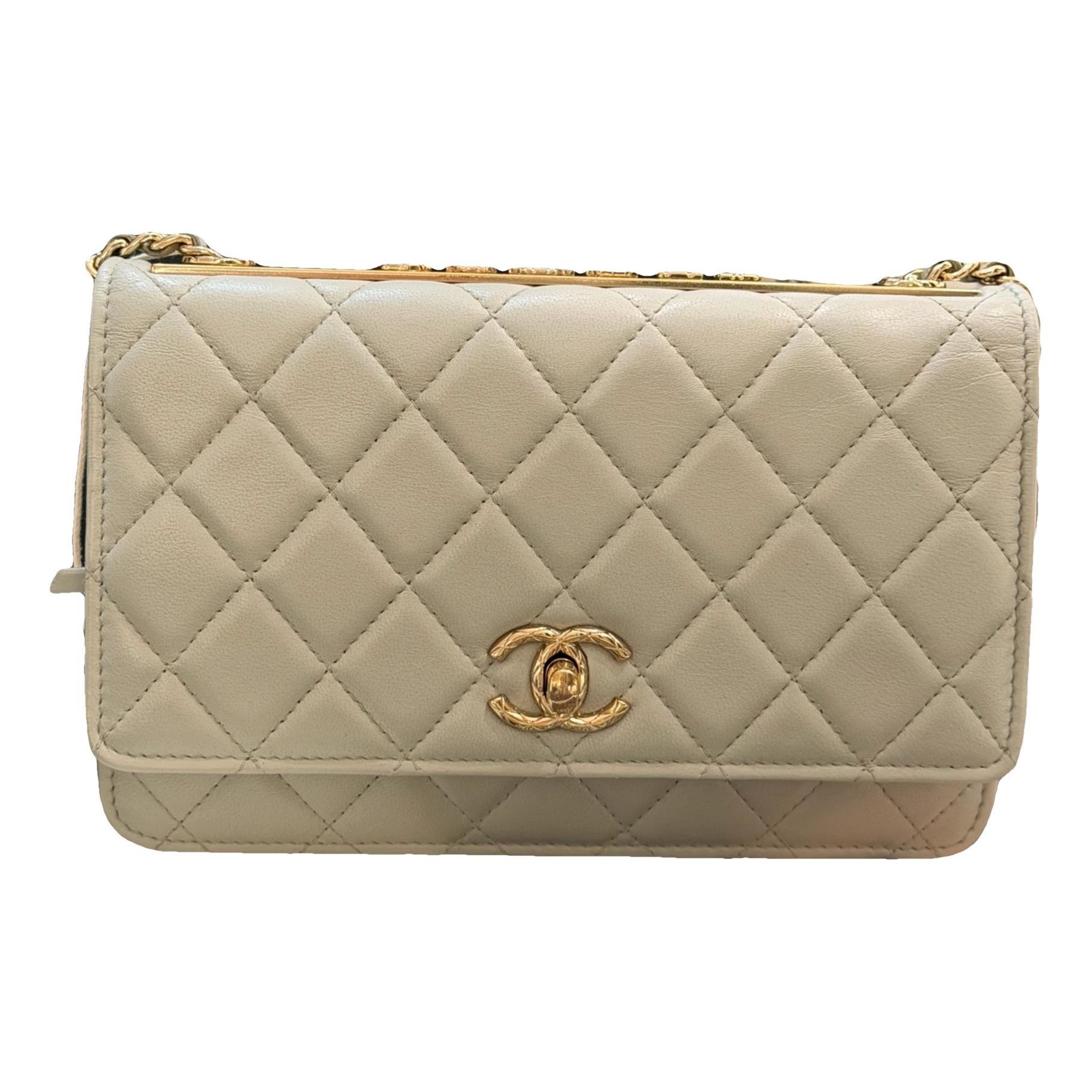 Trendy CC Wallet on Chain leather crossbody bag