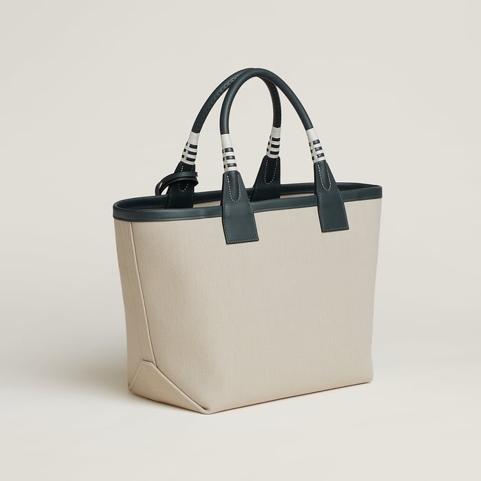 Steeple 25 Bag
