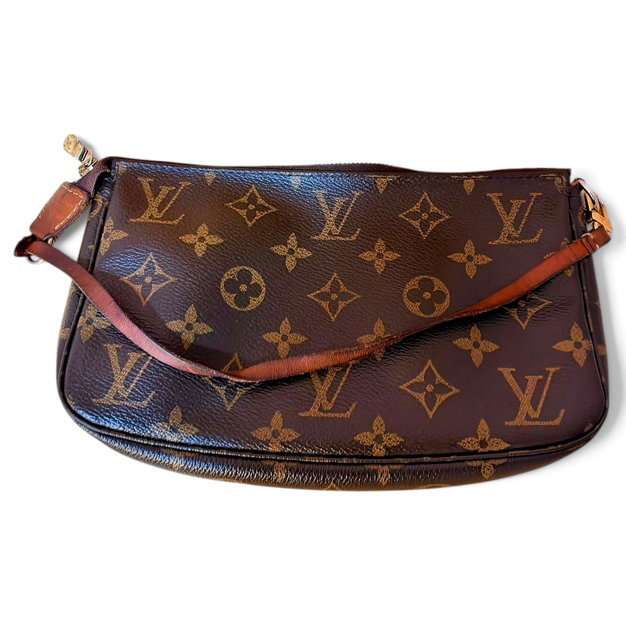 Leather clutch bag