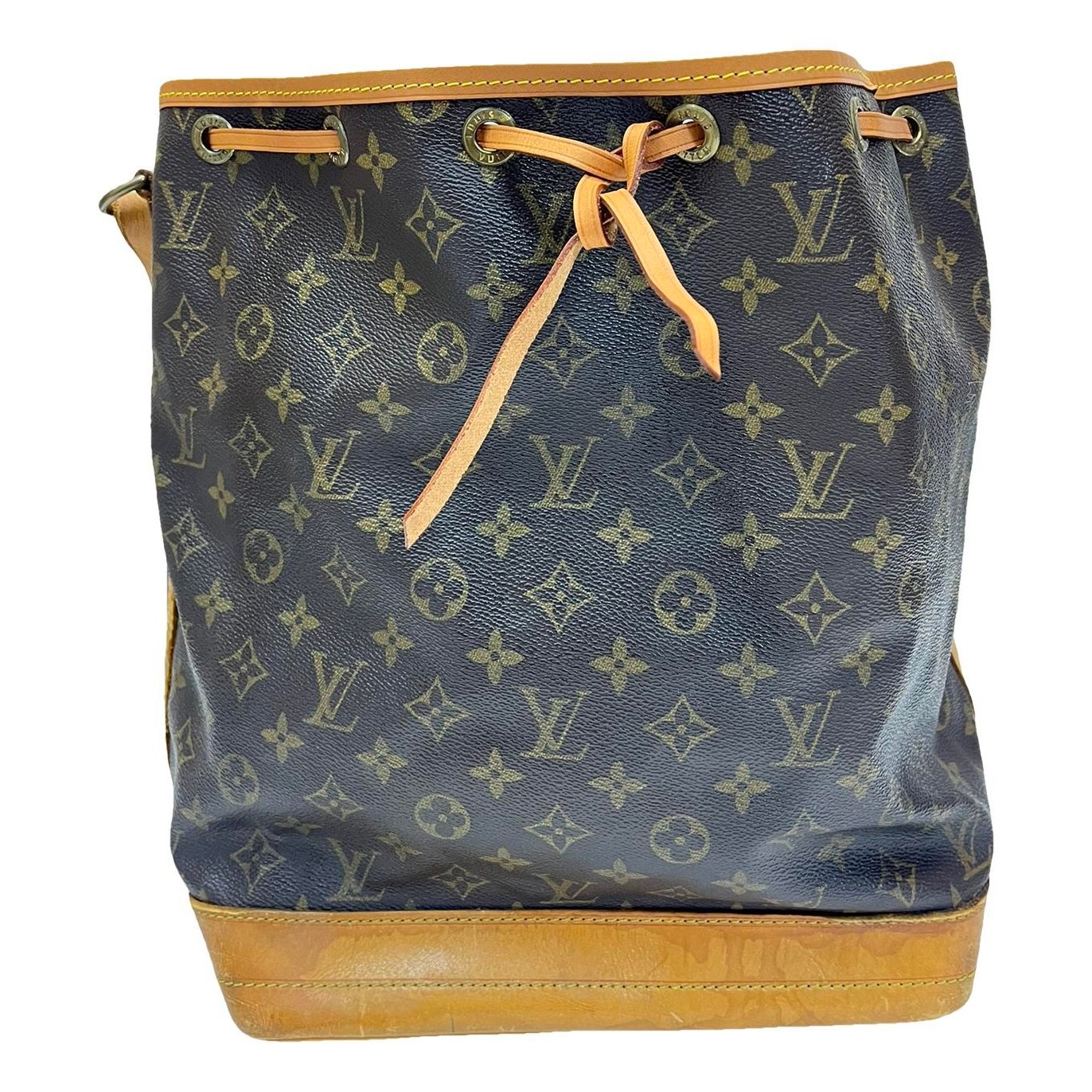 Noé leather handbag