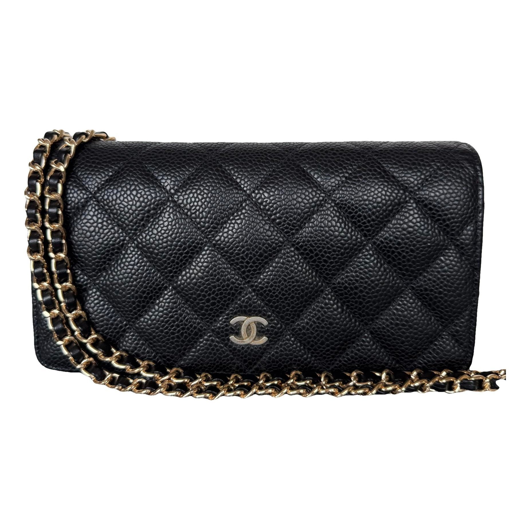 Wallet On Chain Timeless/Classique leather crossbody bag