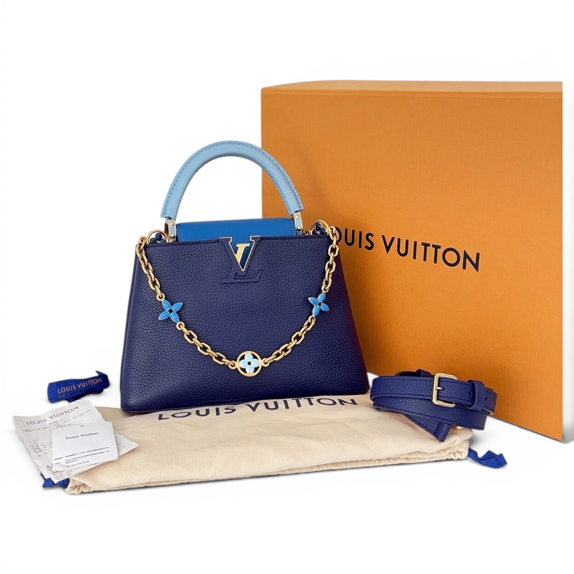 Capucines leather handbag