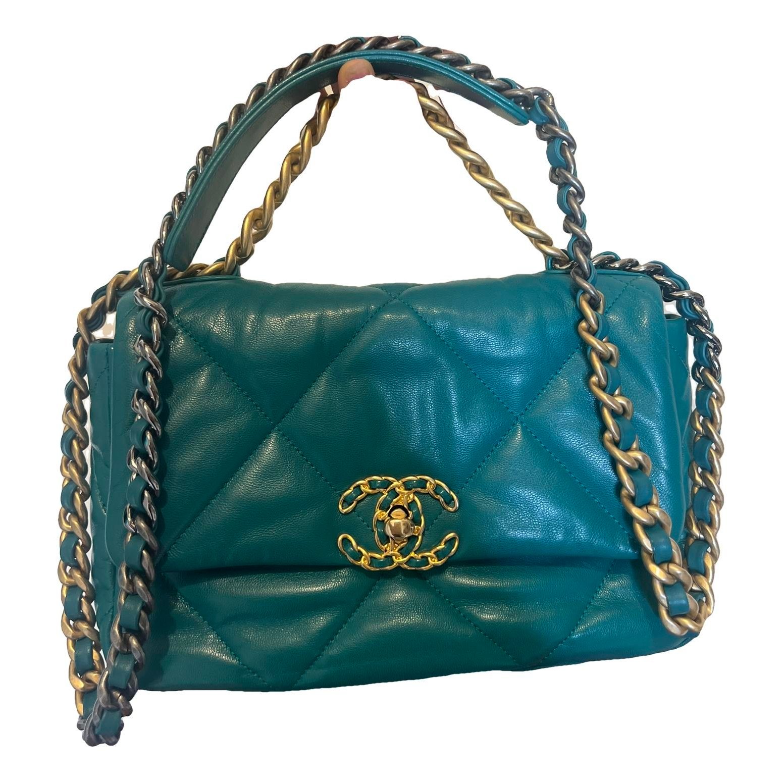 Chanel 19 leather handbag