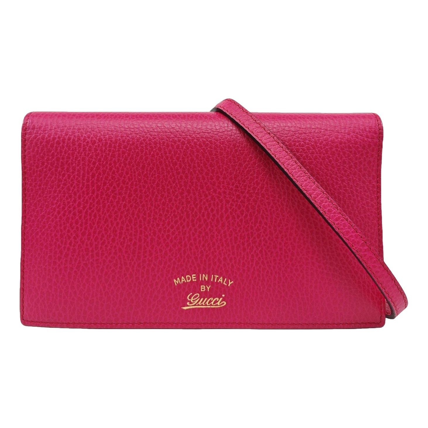Swing leather handbag