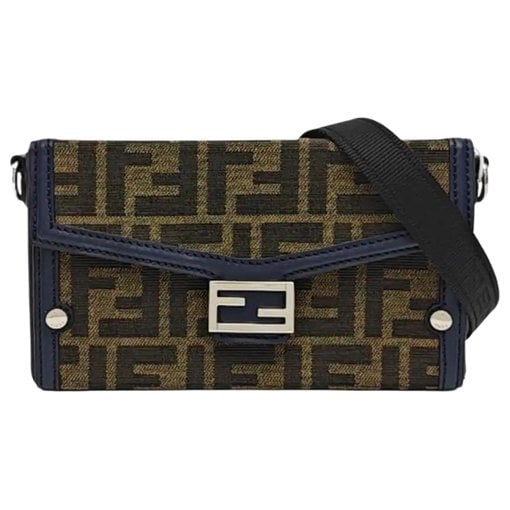 Baguette cloth crossbody bag