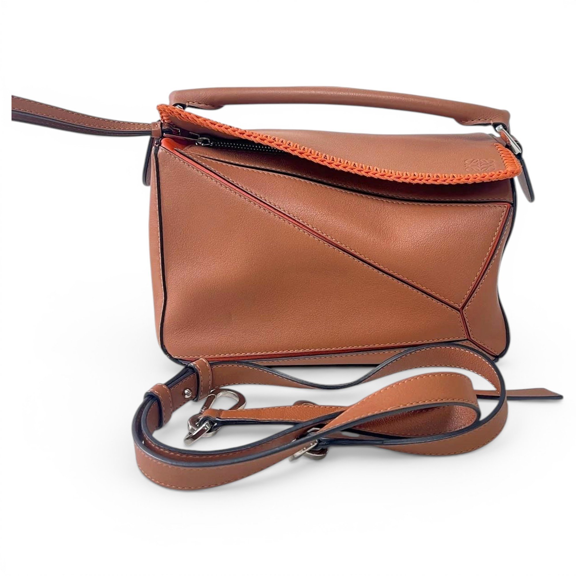 Leather handbag